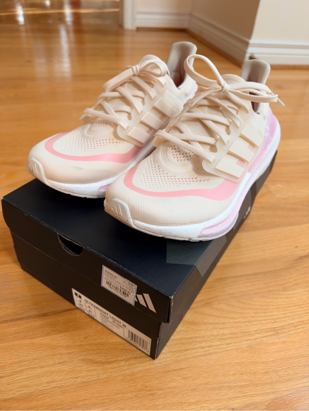 Women’s Ultraboost Light Sneakers - Cream & Pink
